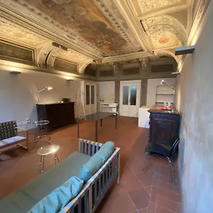  Apartment Intero Appartamento. San Giovanni Uno Italien